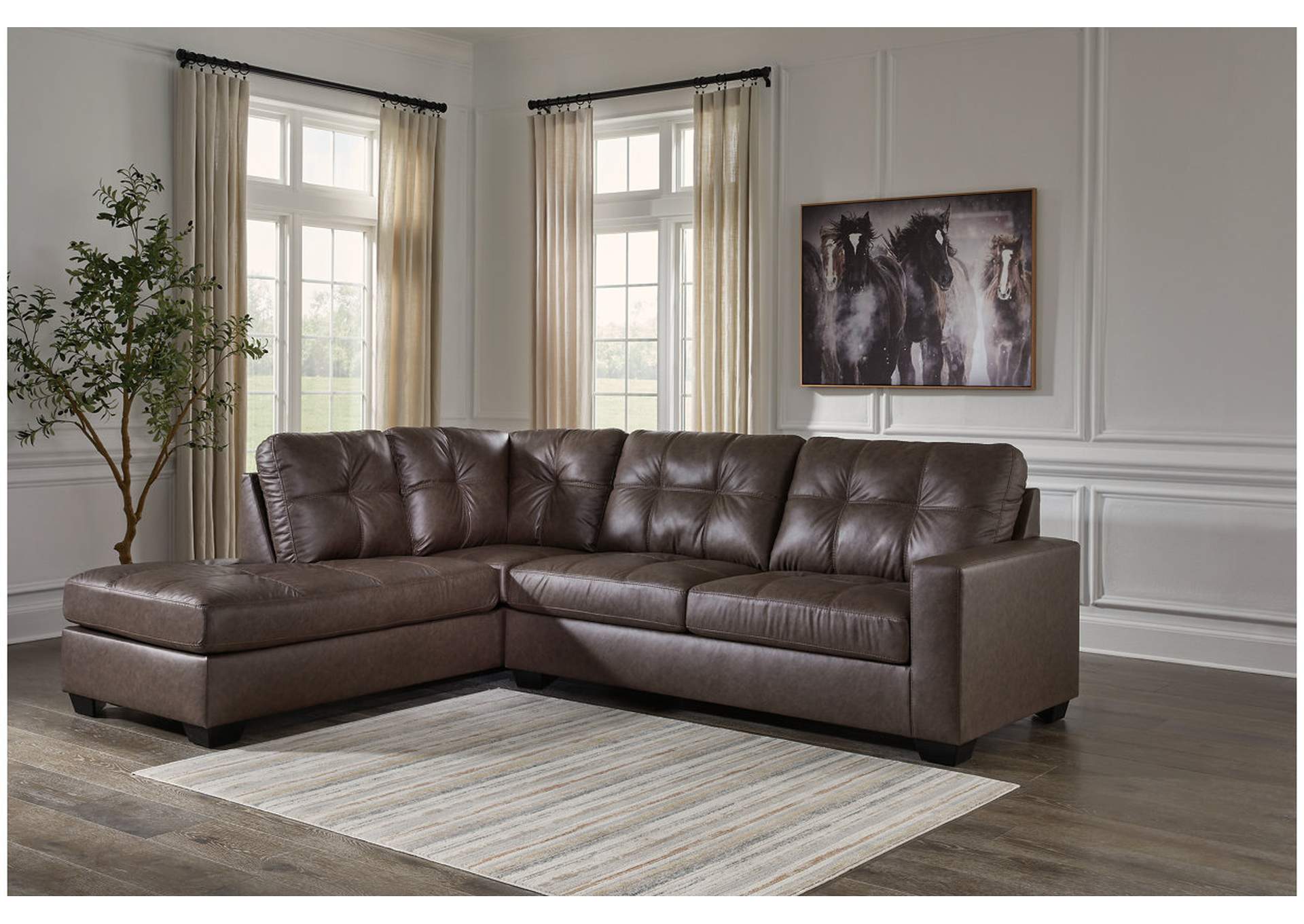 Barlin Mills 2-Piece Sectional with Chaise,Benchcraft