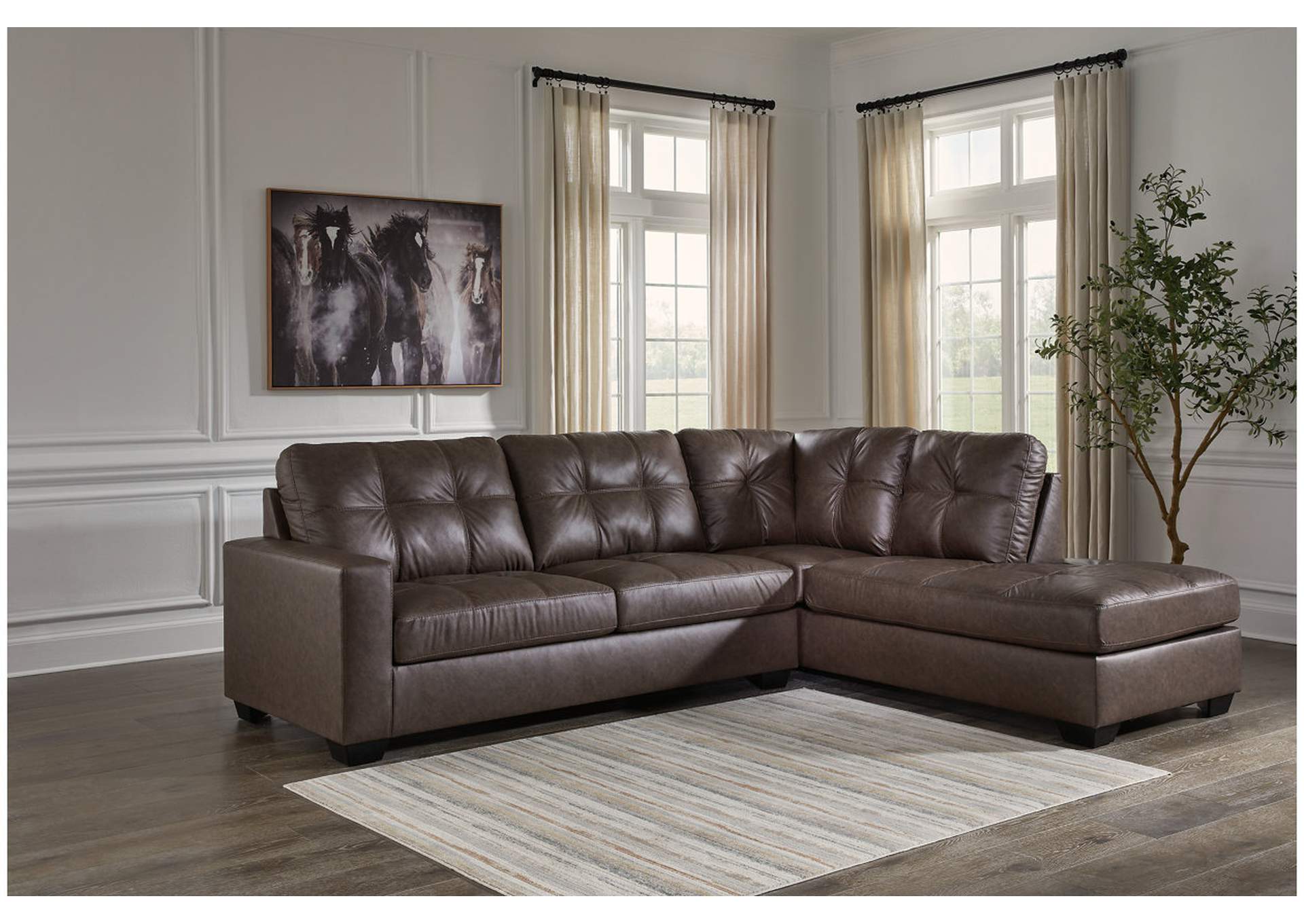 Barlin Mills 2-Piece Sectional with Chaise,Benchcraft