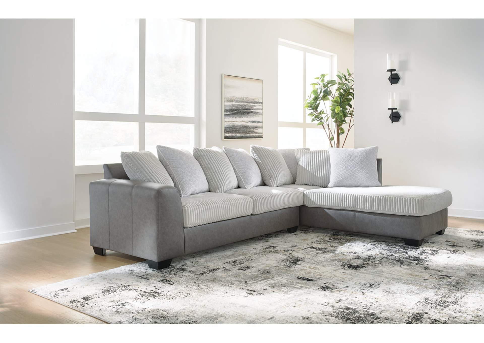 Clairette Court 2-Piece Sectional with Chaise,Benchcraft