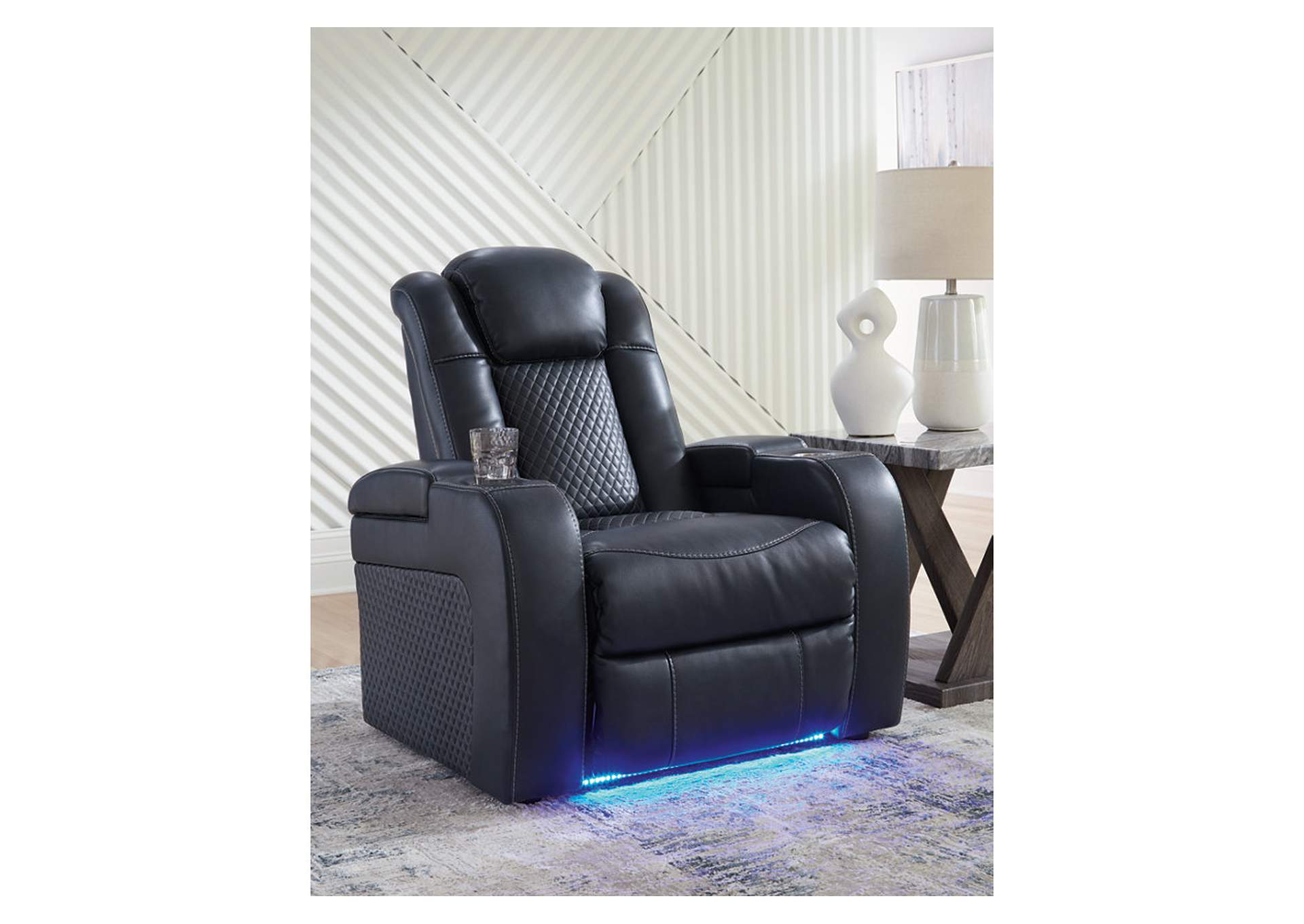 Fyne-Dyme Power Recliner,Signature Design By Ashley