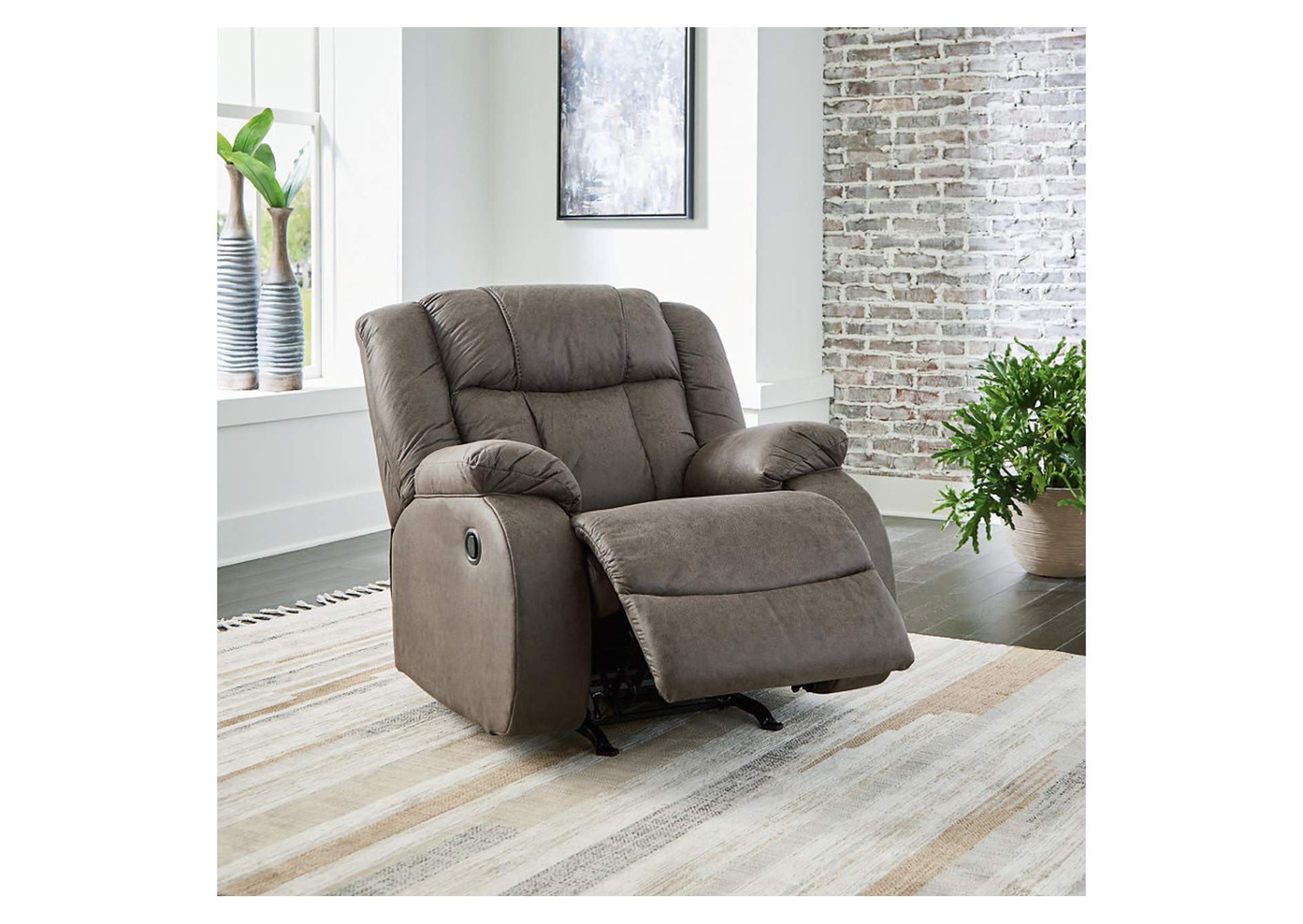 Summerly Recliner,Signature Design By Ashley