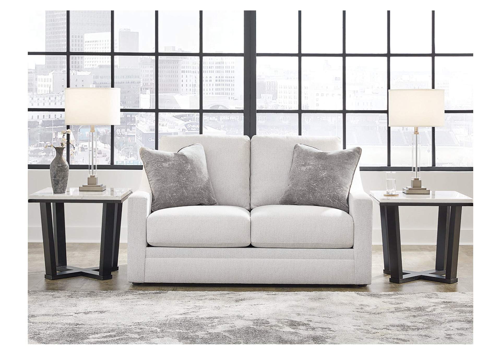 Maitelynn Loveseat,Signature Design By Ashley