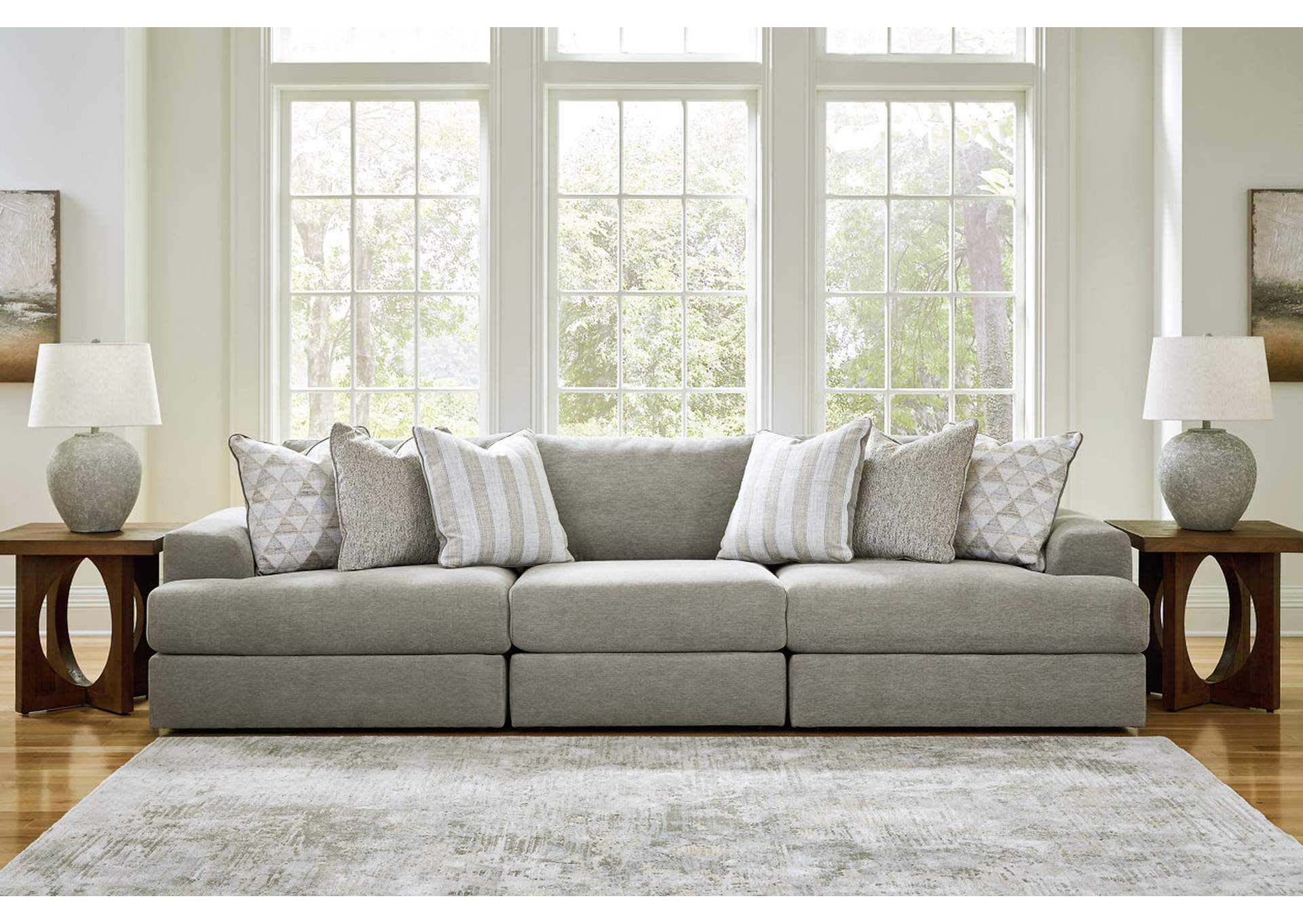 Avaliyah 3-Piece Sectional Sofa,Signature Design By Ashley