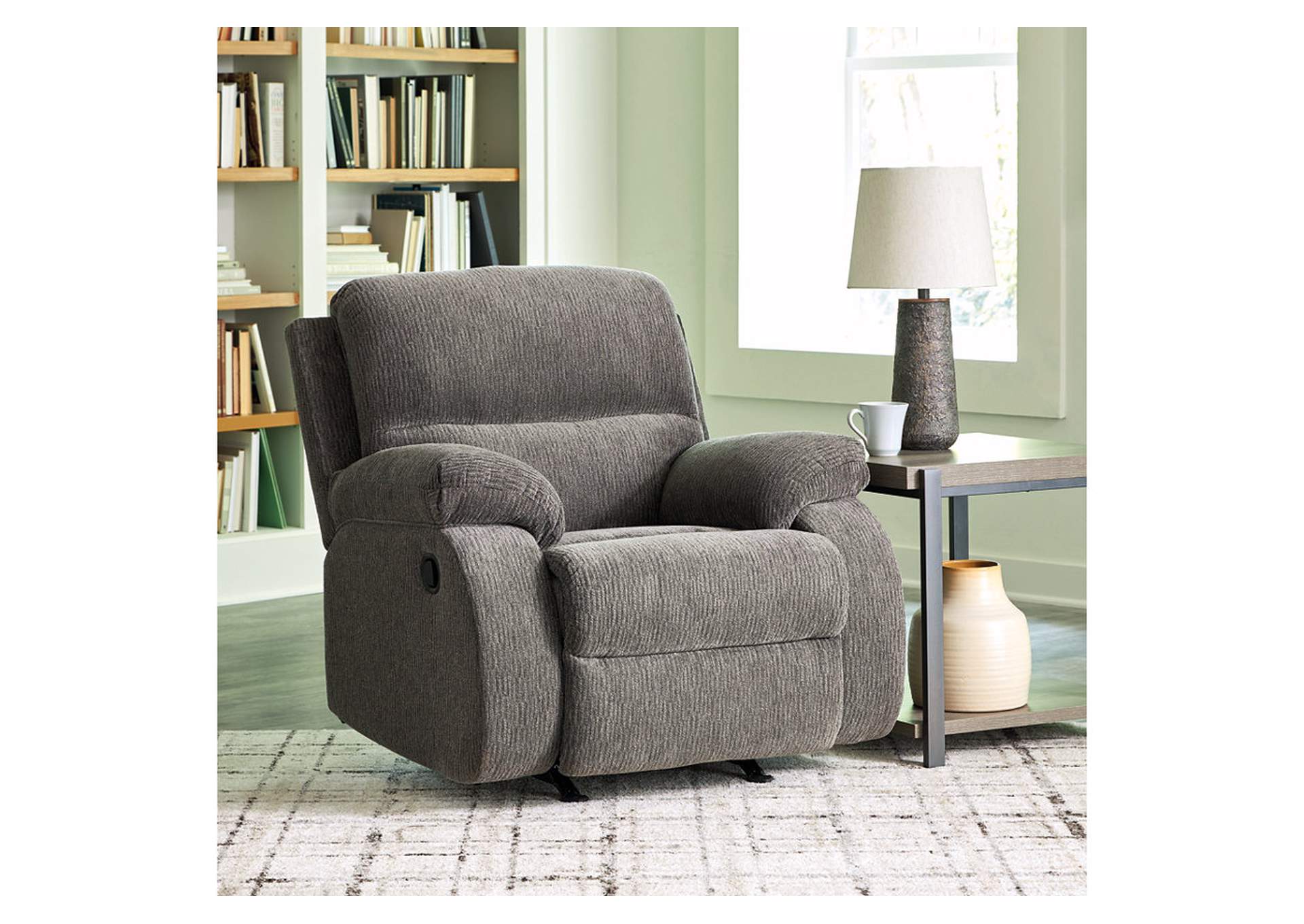 Scranto Recliner,Signature Design By Ashley