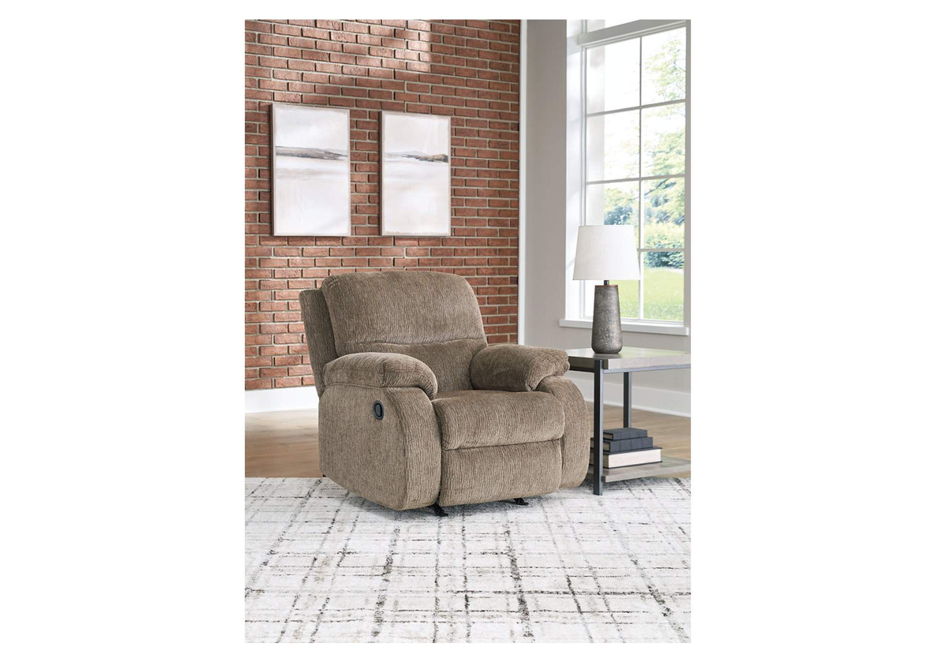 Scranto Recliner,Signature Design By Ashley