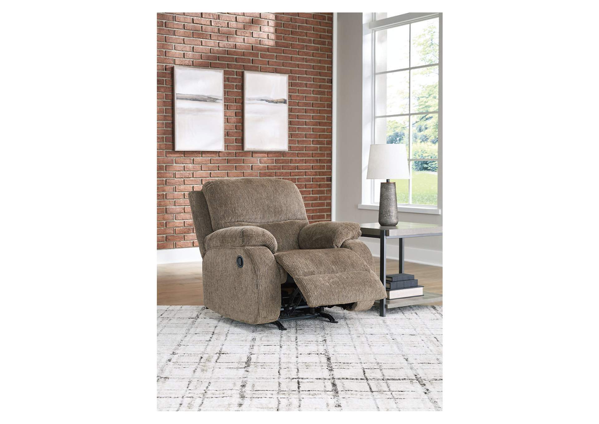 Scranto Recliner,Signature Design By Ashley