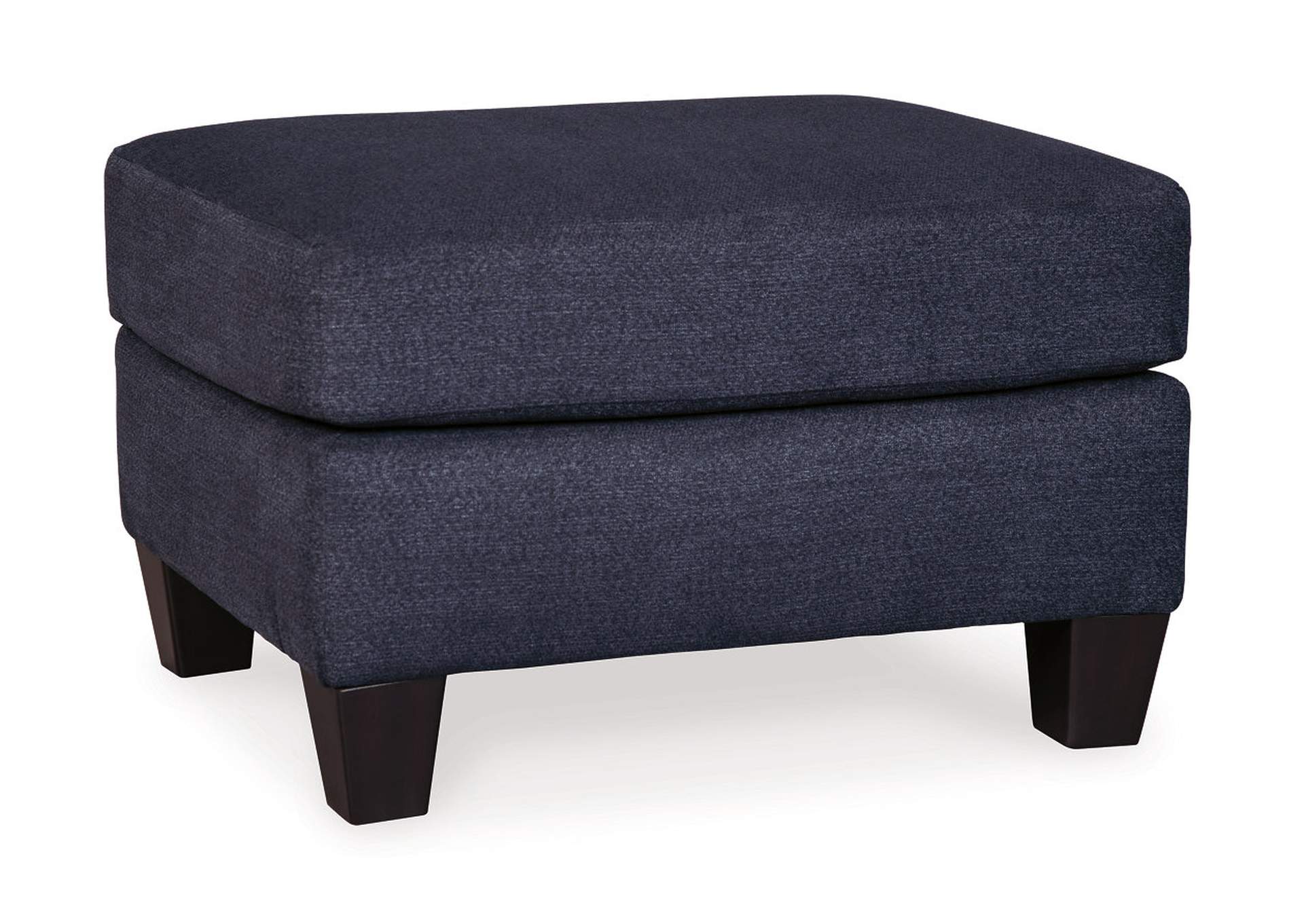 Creeal Heights Ottoman,ABF Benchcraft