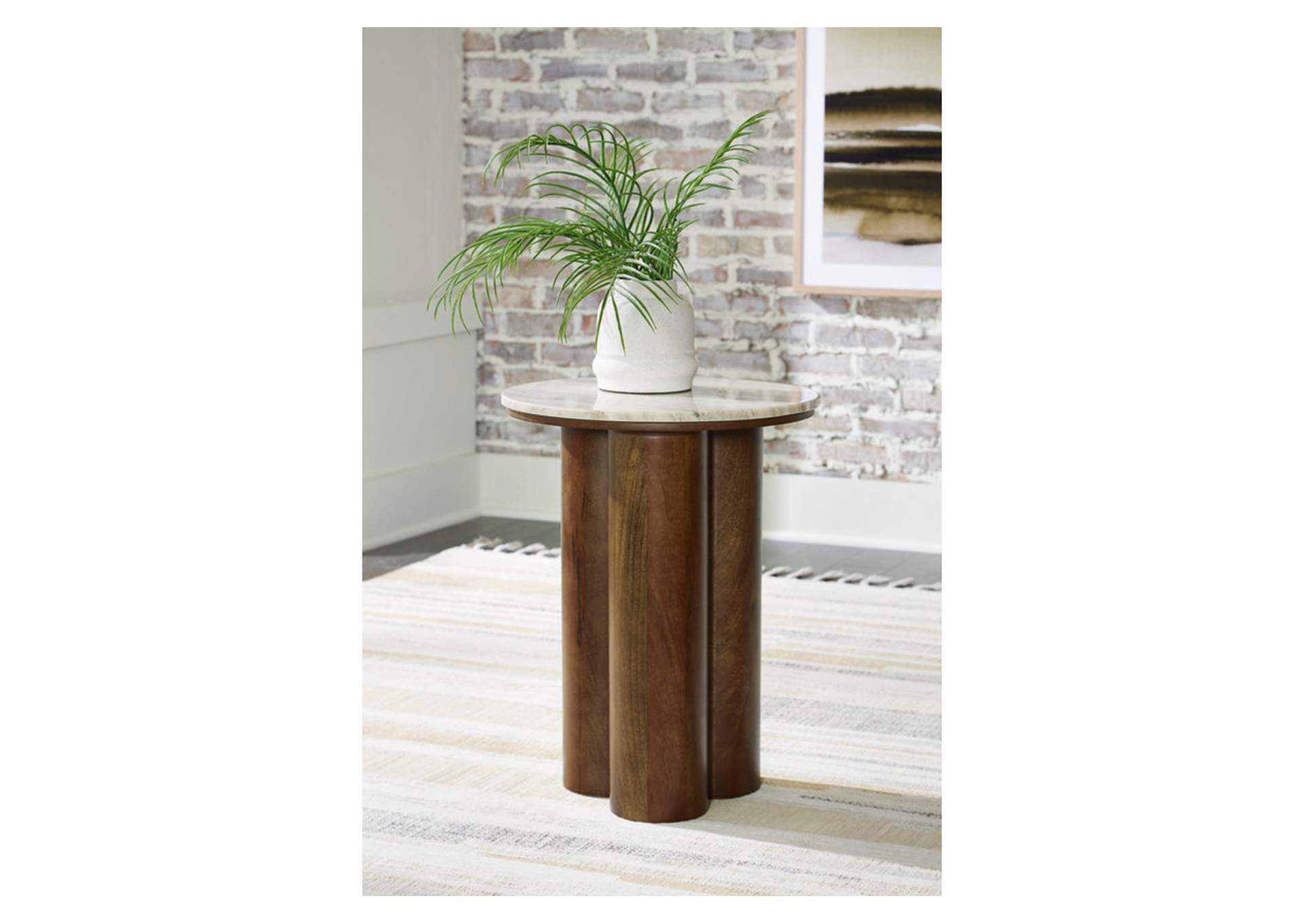 Henfield Accent Table,Signature Design By Ashley