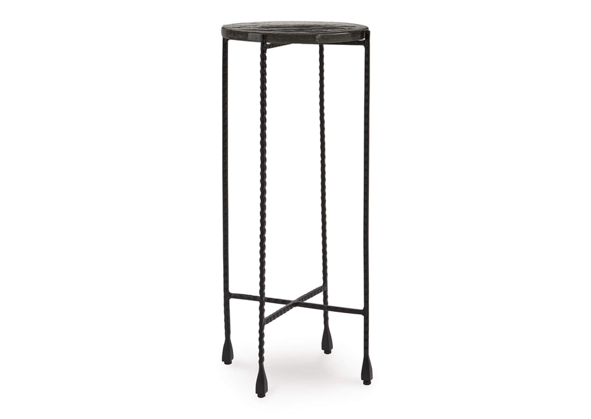 Newgoren Accent Table,Signature Design By Ashley