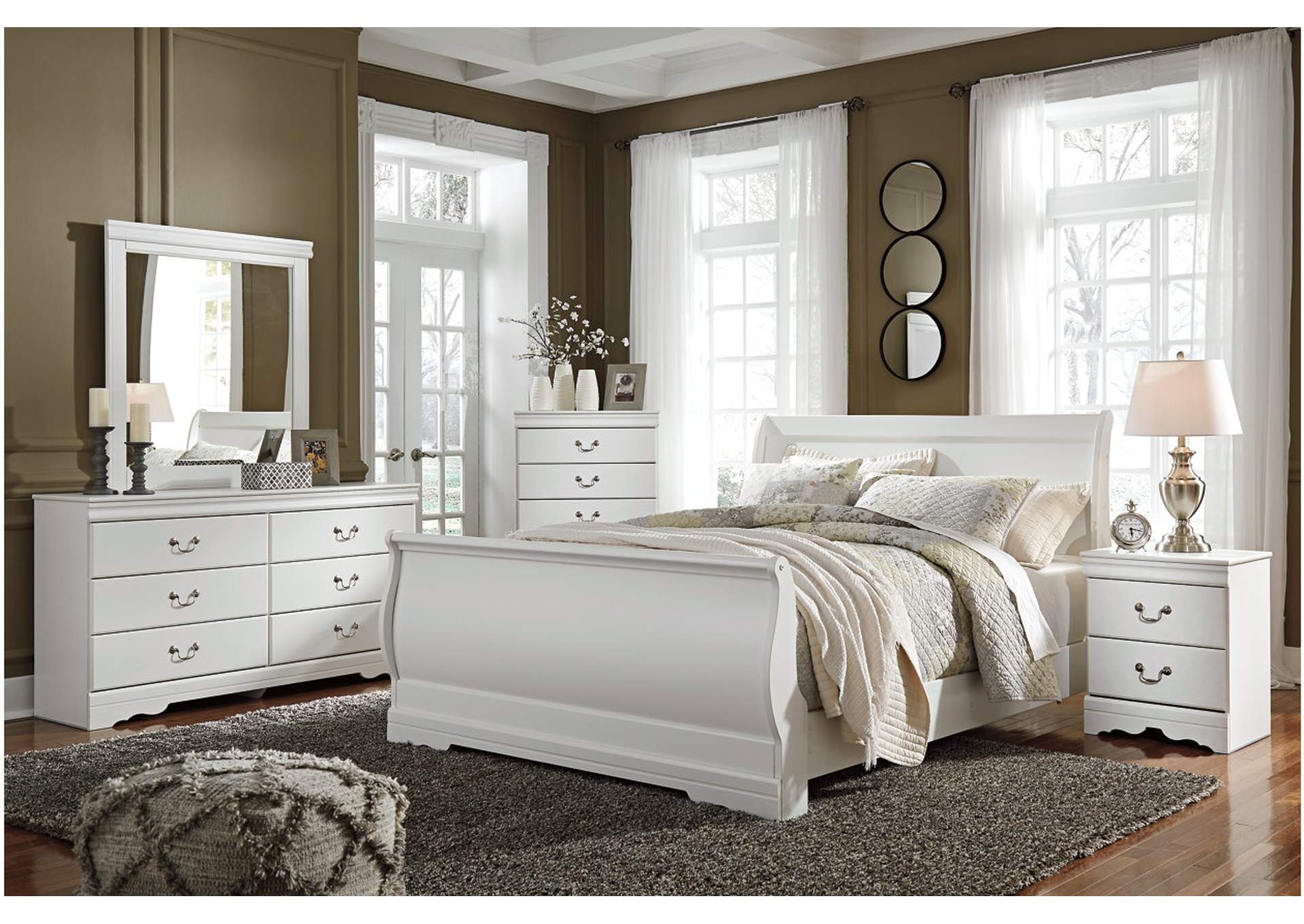 Anarasia Queen Sleigh Bed with Mirrored Dresser,Signature Design By Ashley