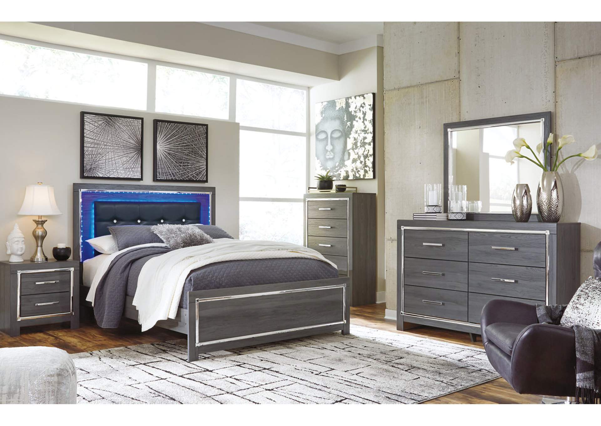 Lodanna Queen Upholstered Panel Bed, Dresser, Mirror and 2 Nightstands,Signature Design By Ashley