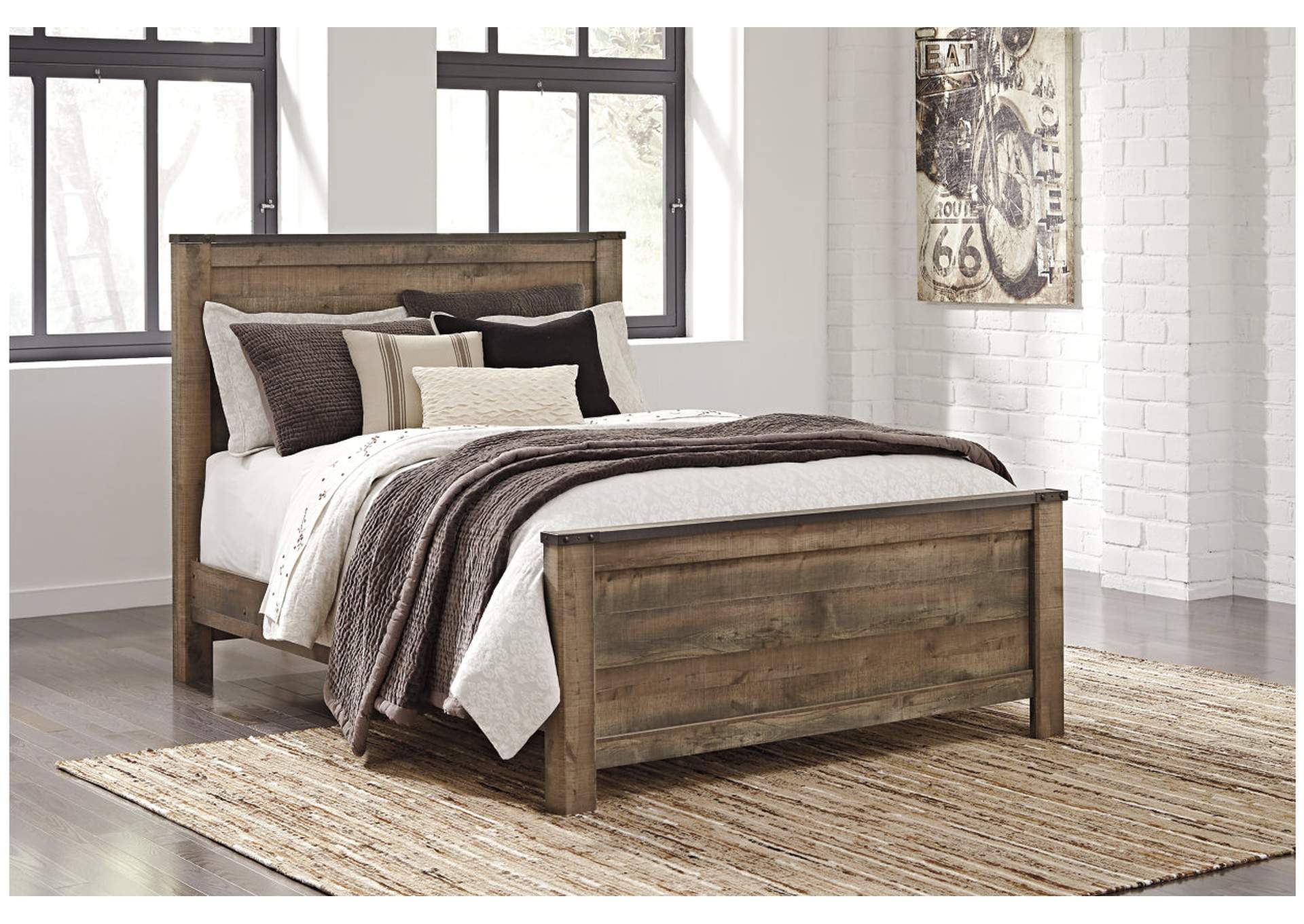Trinell Brown Queen Panel Bed,Signature Design By Ashley