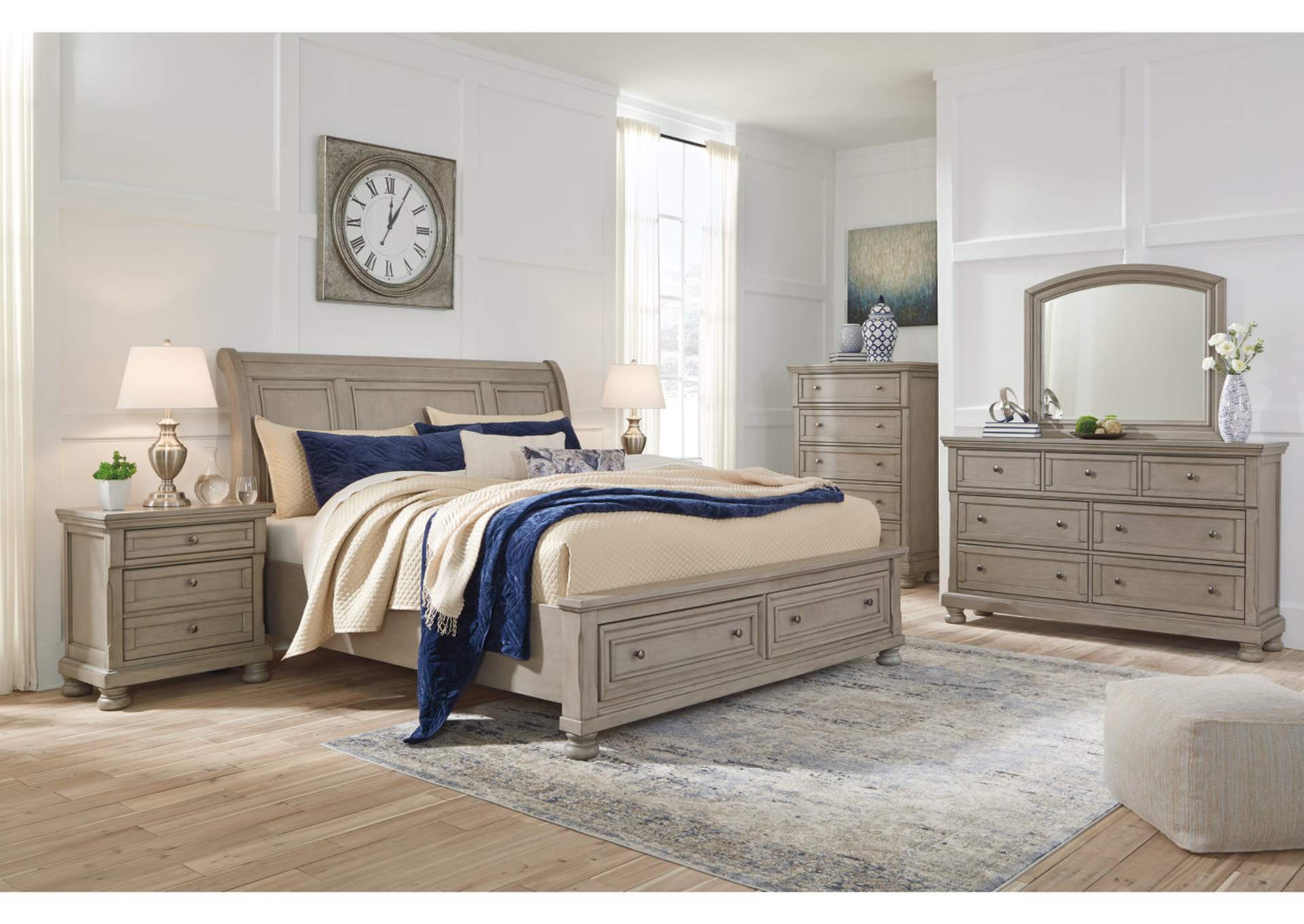Lettner Queen Sleigh Bed with 2 Storage Drawers with Dresser with Dresser,Signature Design By Ashley