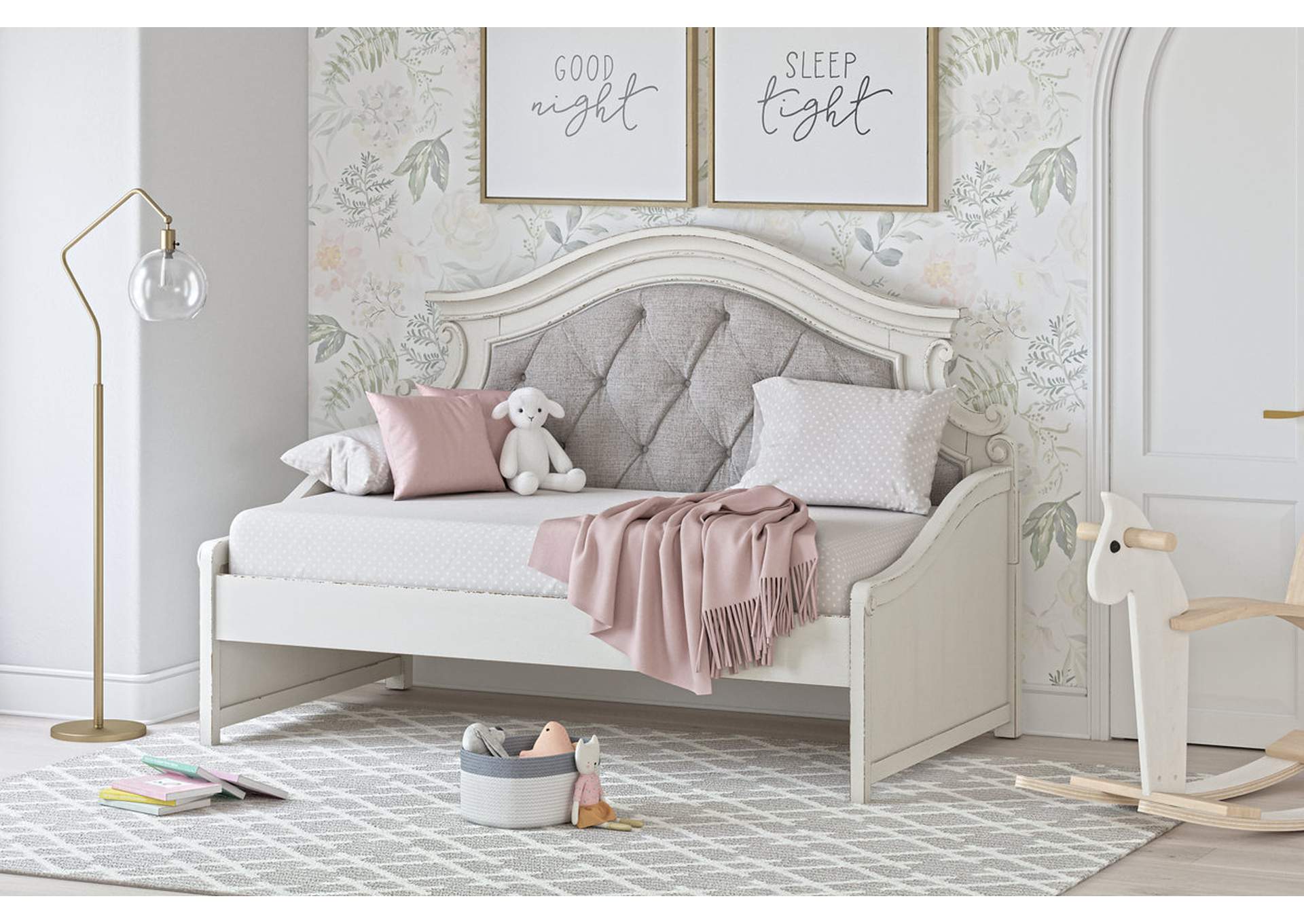 Realyn Twin Day Bed,Signature Design By Ashley