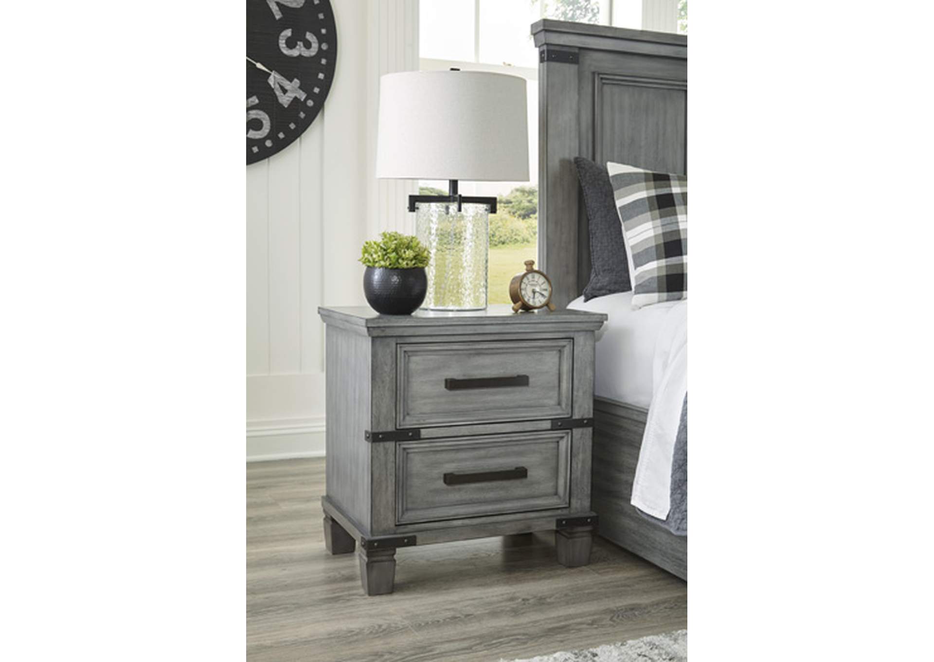 Russelyn Nightstand,Signature Design By Ashley