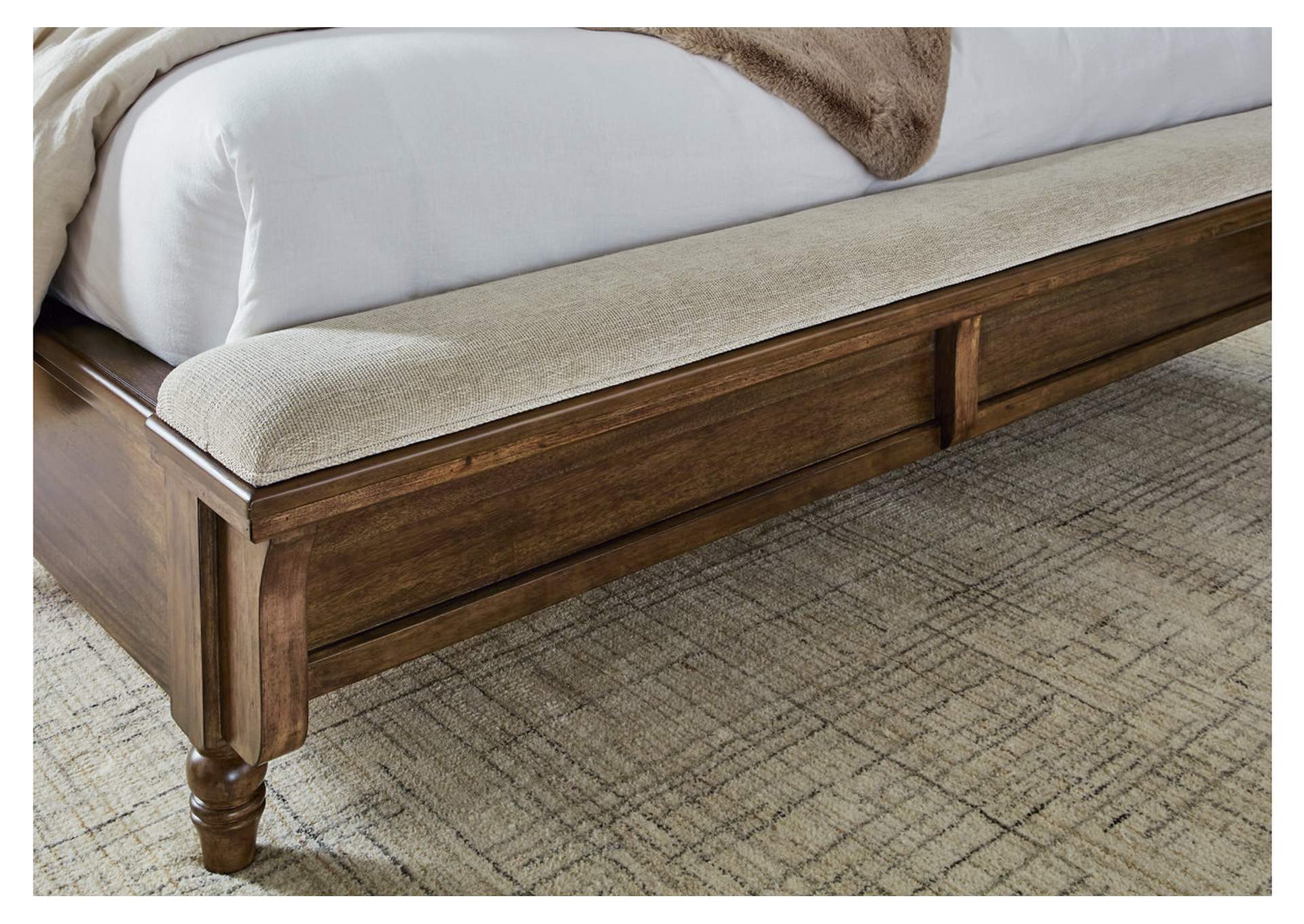 Sturlayne King Upholstered Panel Bed,Benchcraft