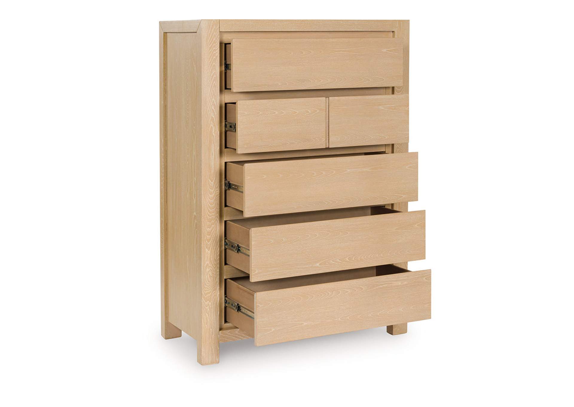 Whittgate Chest of Drawers,Ashley