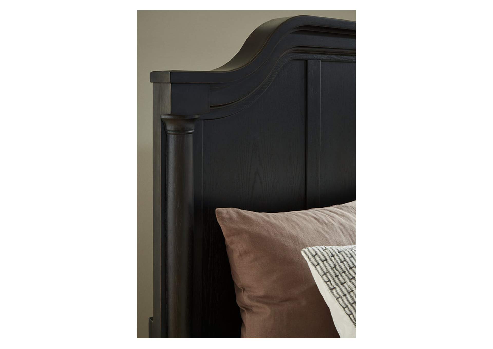 Welltern Queen Panel Bed,Millennium