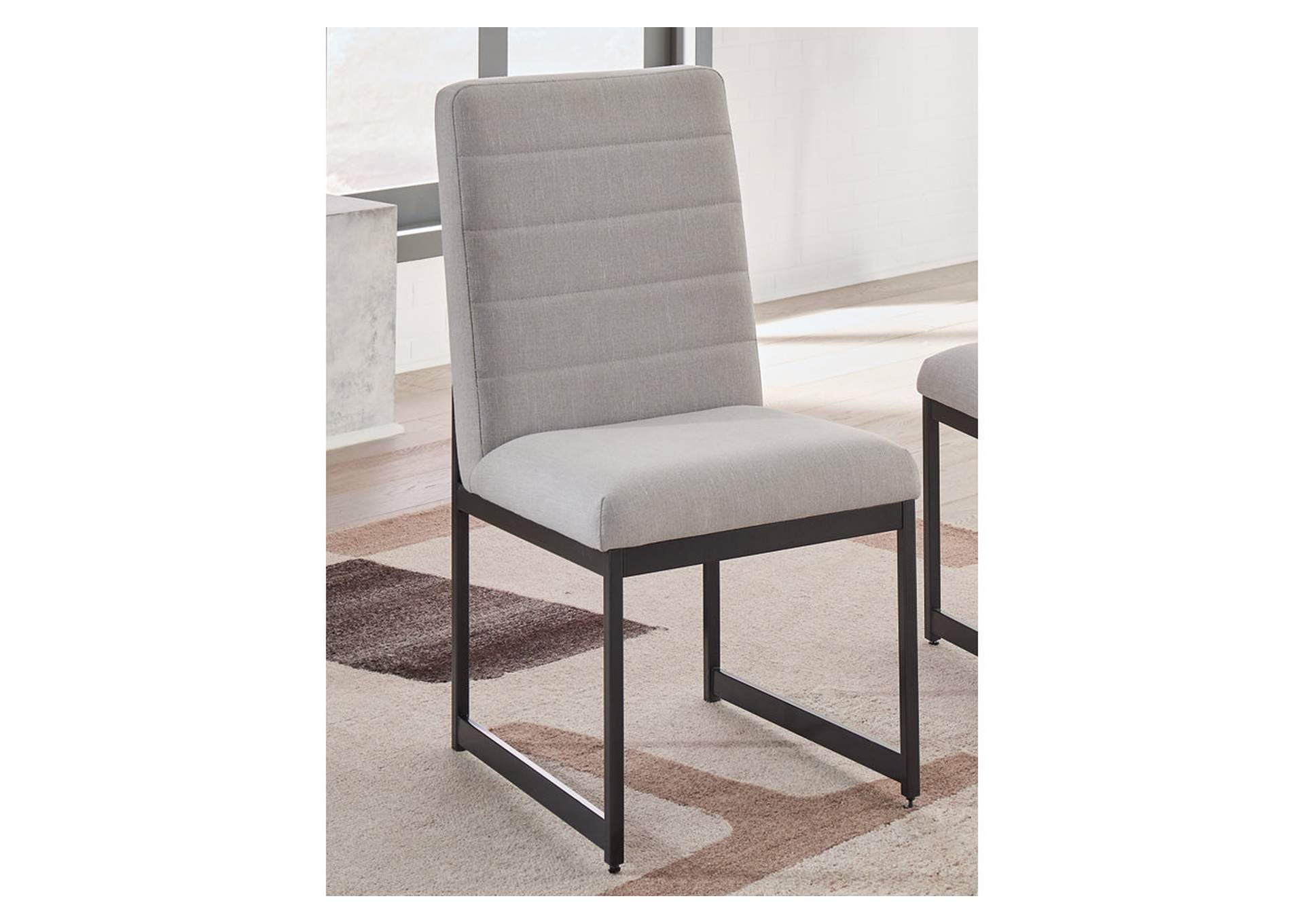 Tomtyn Dining Chair,Signature Design By Ashley