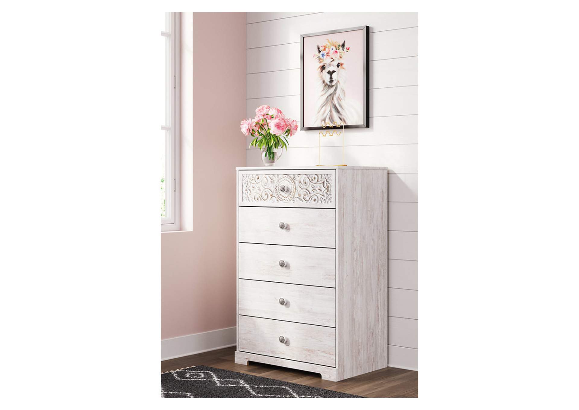 Paxberry Chest of Drawers,Signature Design By Ashley