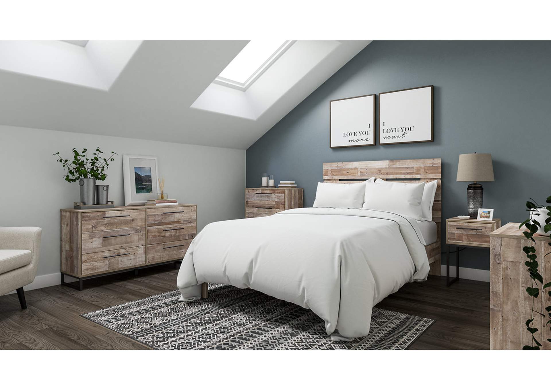 Neilsville Full Panel Platform Bed,Signature Design By Ashley