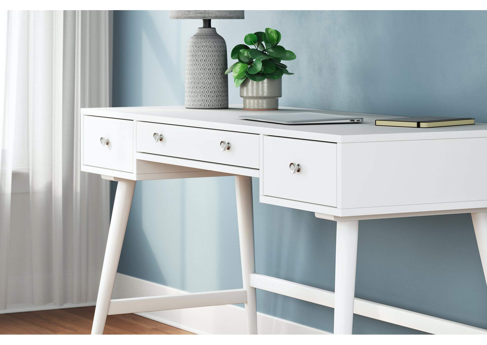 Thadamere 54" Home Office Desk,Signature Design By Ashley