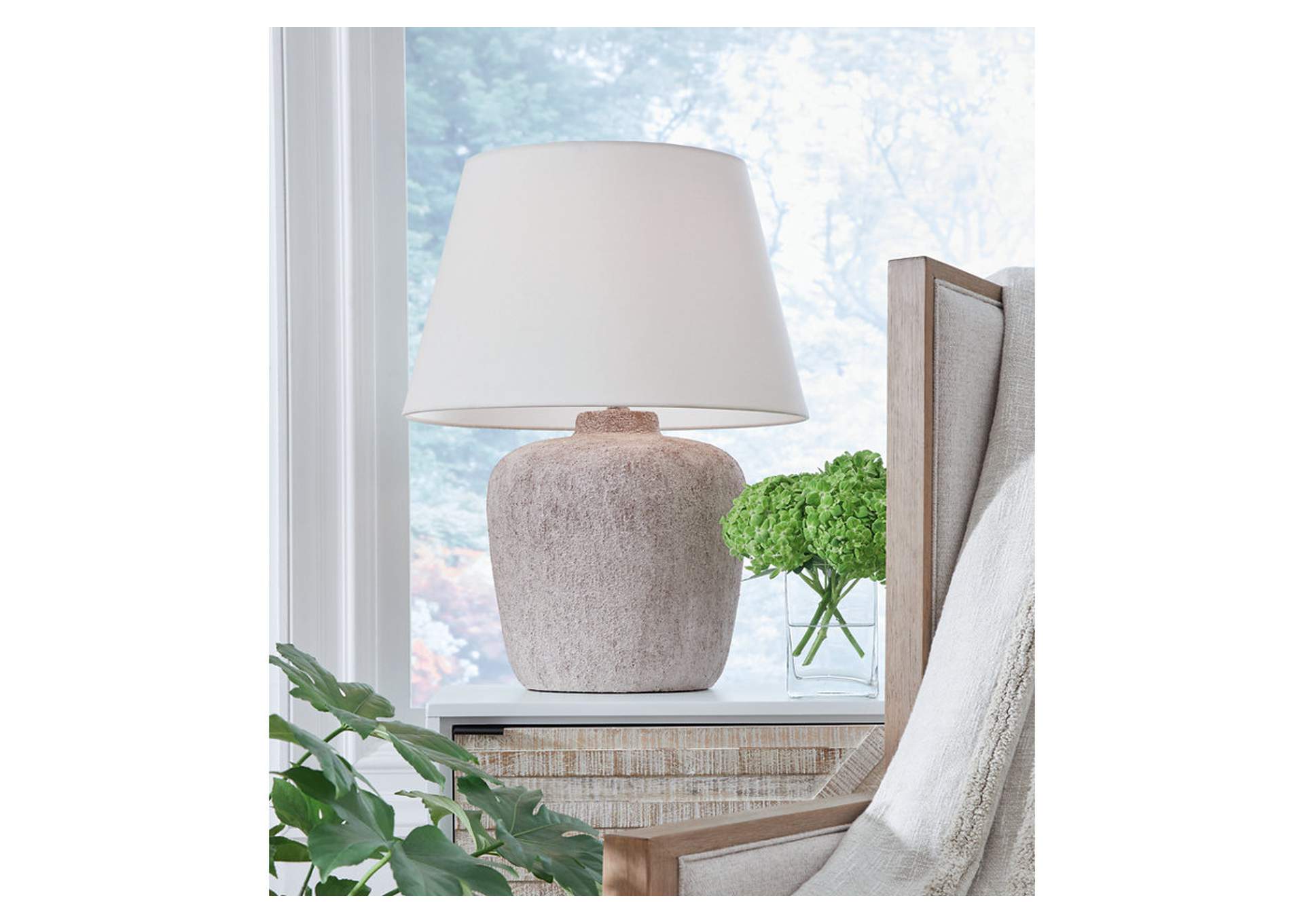 Danry Table Lamp,Signature Design By Ashley