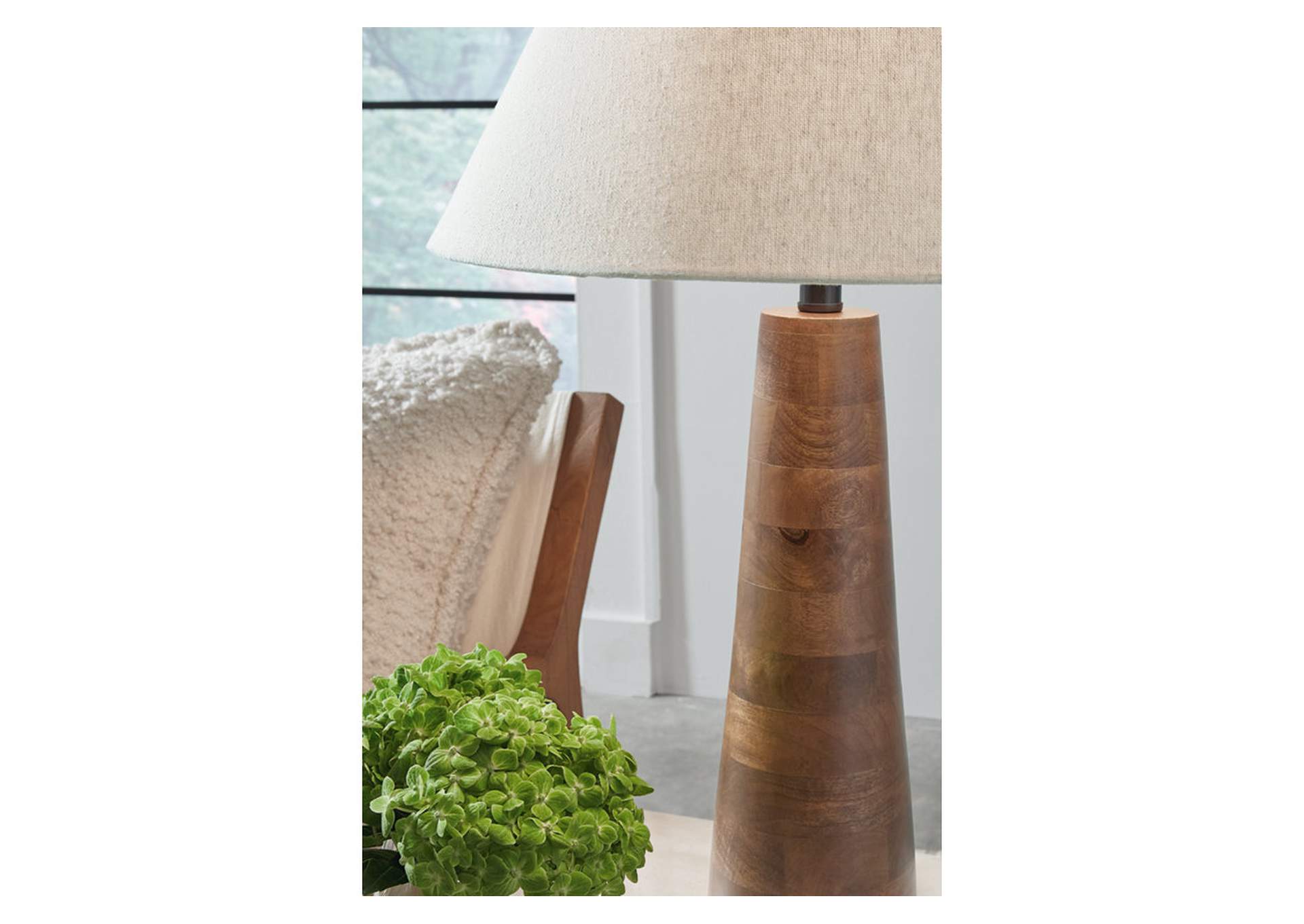 Danset Table Lamp,Signature Design By Ashley