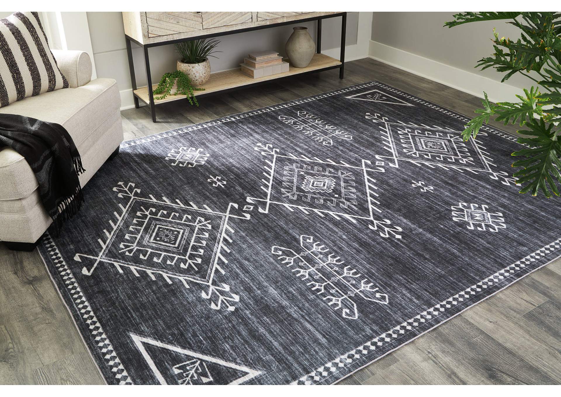 Arloman 7'5" x 9'6" Rug,Signature Design By Ashley