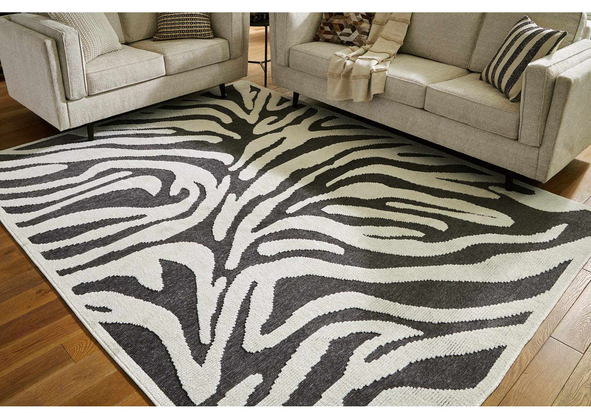 Thomwith 7'10" x 10'1" Rug,Signature Design By Ashley