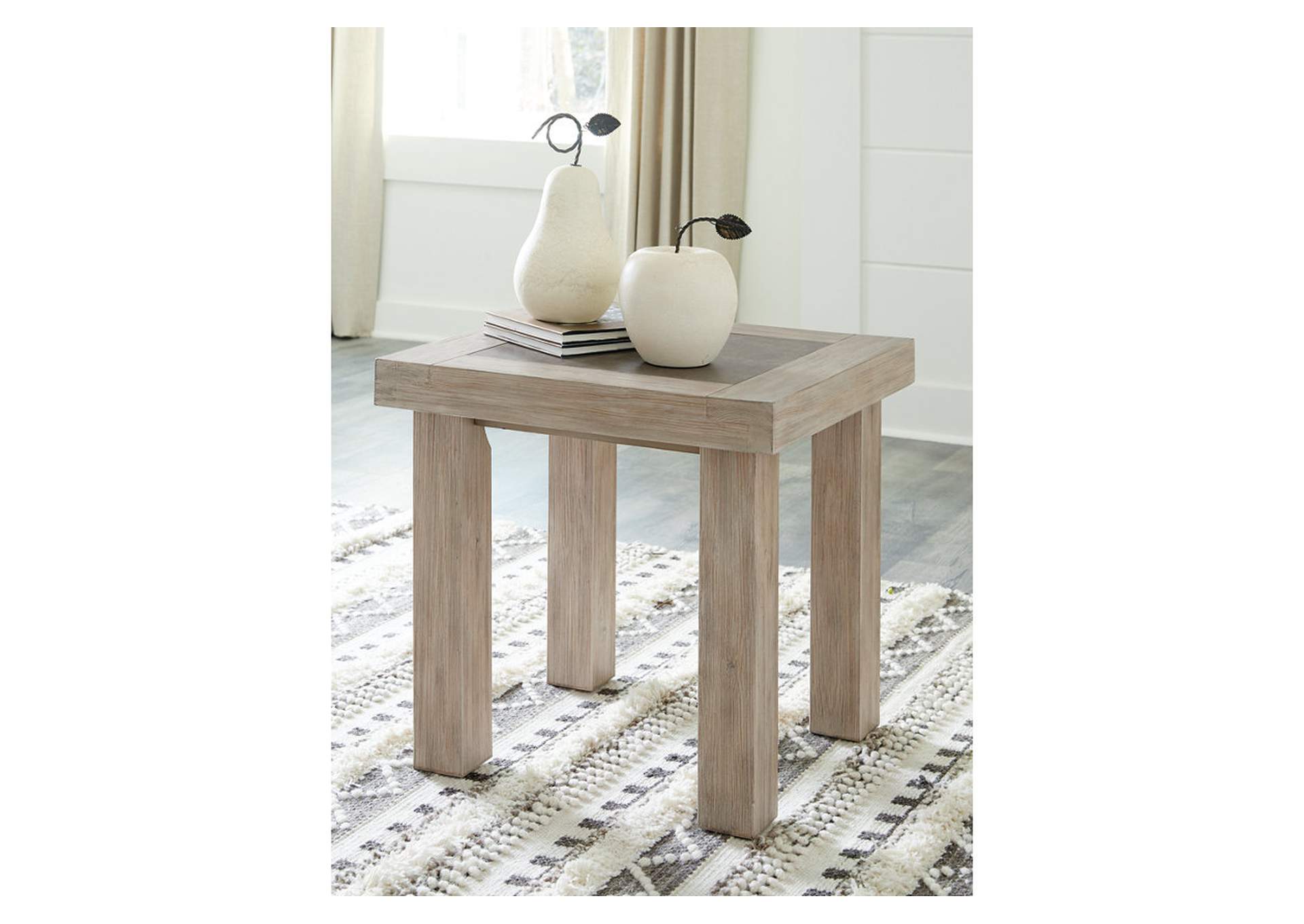 Hennington Coffee Table with 1 End Table,Signature Design By Ashley