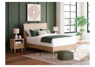 Cielden Queen Panel Bed with Mirrored Dresser and 2 Nightstands,Signature Design By Ashley