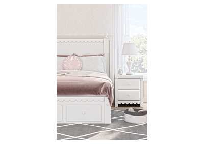 Mollviney Full Panel Bed with Mirrored Dresser, Chest and Nightstand,Signature Design By Ashley