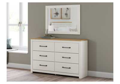 Linnocreek Queen Panel Bed with Mirrored Dresser,Benchcraft