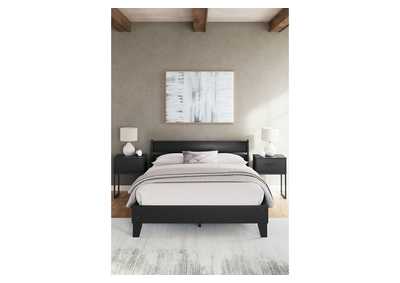 Socalle Queen Panel Platform Bed,Signature Design By Ashley