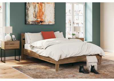 Deanlow Queen Platform Panel Bed,Signature Design By Ashley