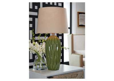 Hadbury Table Lamp (Set of 2),Signature Design By Ashley