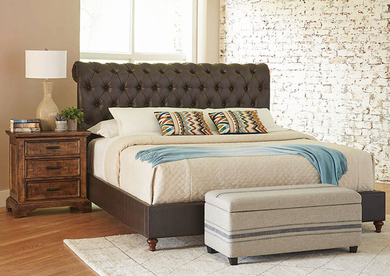 Gresham Brown & Bourbon Upholstered Eastern King 5 Piece Bedroom Set,Coaster Furniture