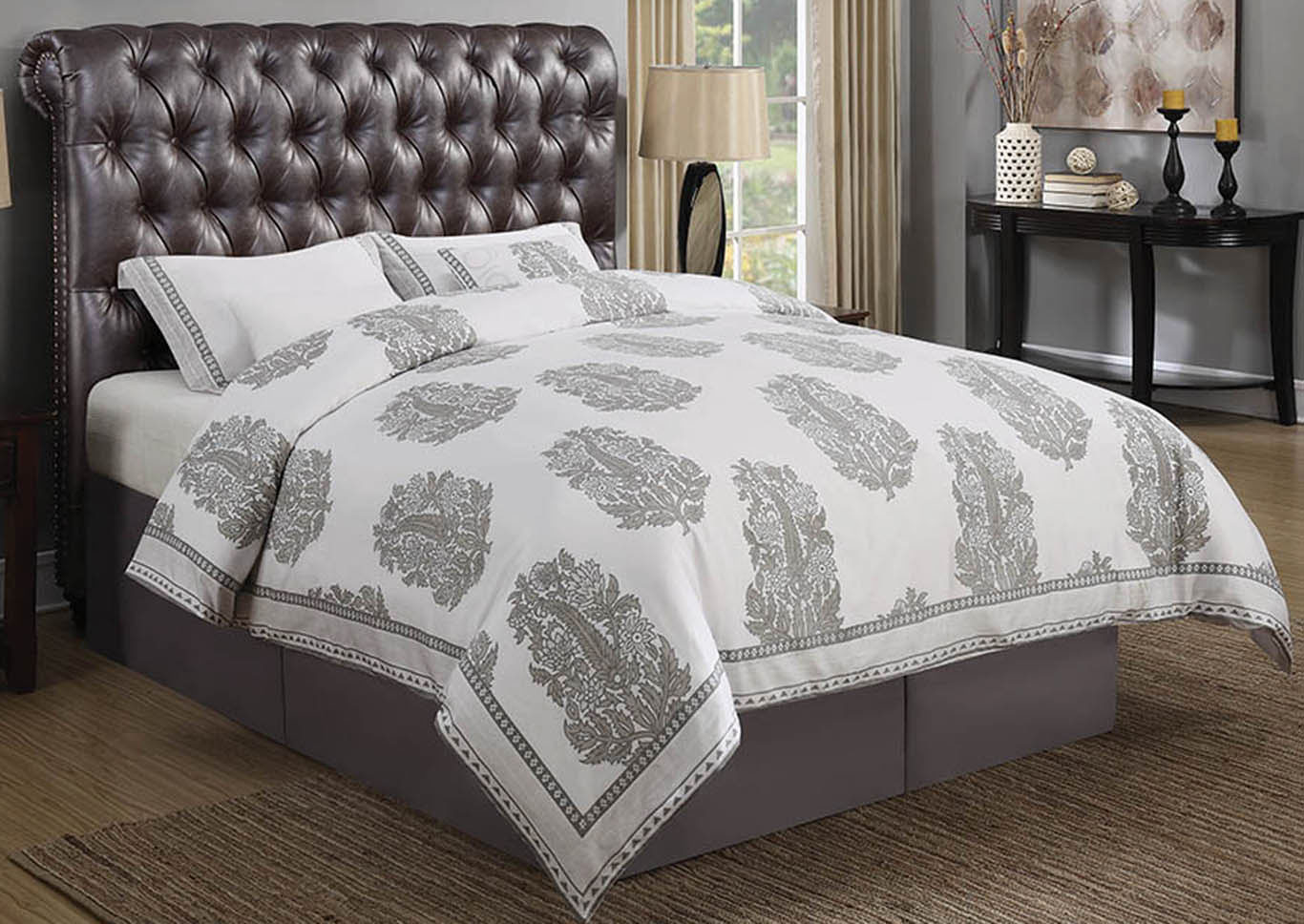 Gresham Brown & Bourbon Upholstered Eastern King 5 Piece Bedroom Set,Coaster Furniture