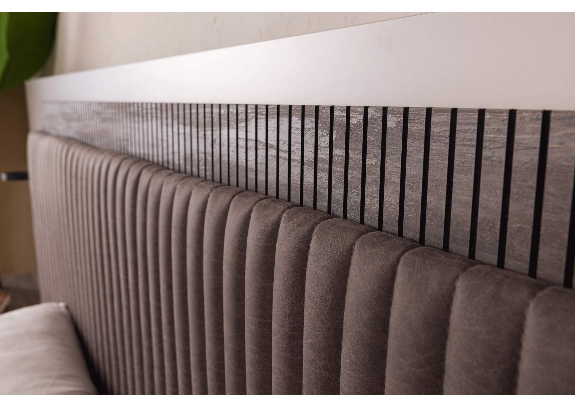 Elvis Bedroom with Storage SET,ESF Wholesale Furniture