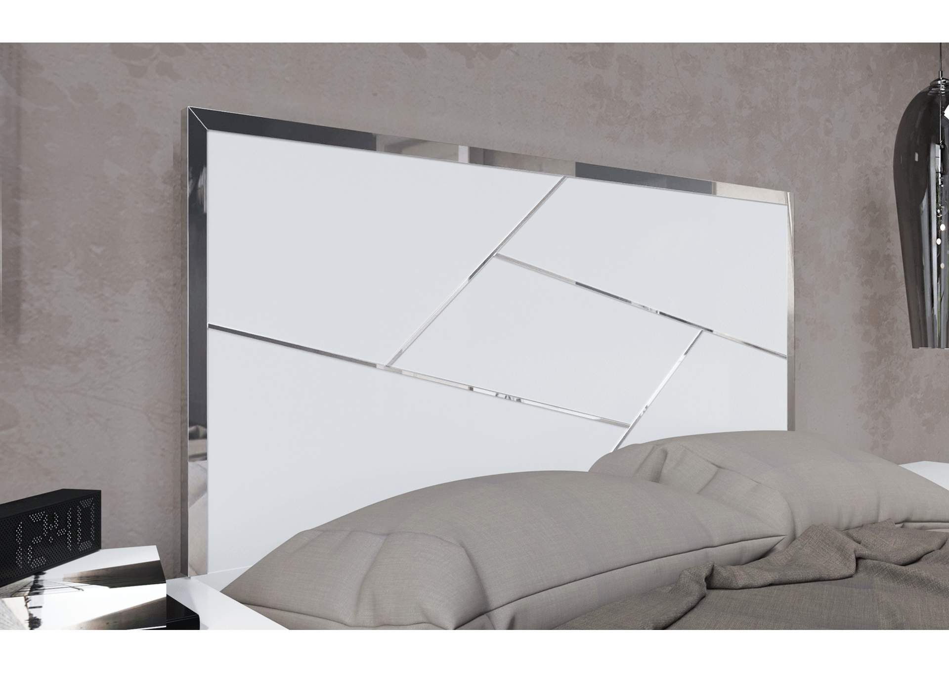 Dafne Bed Queen White,ESF Wholesale Furniture