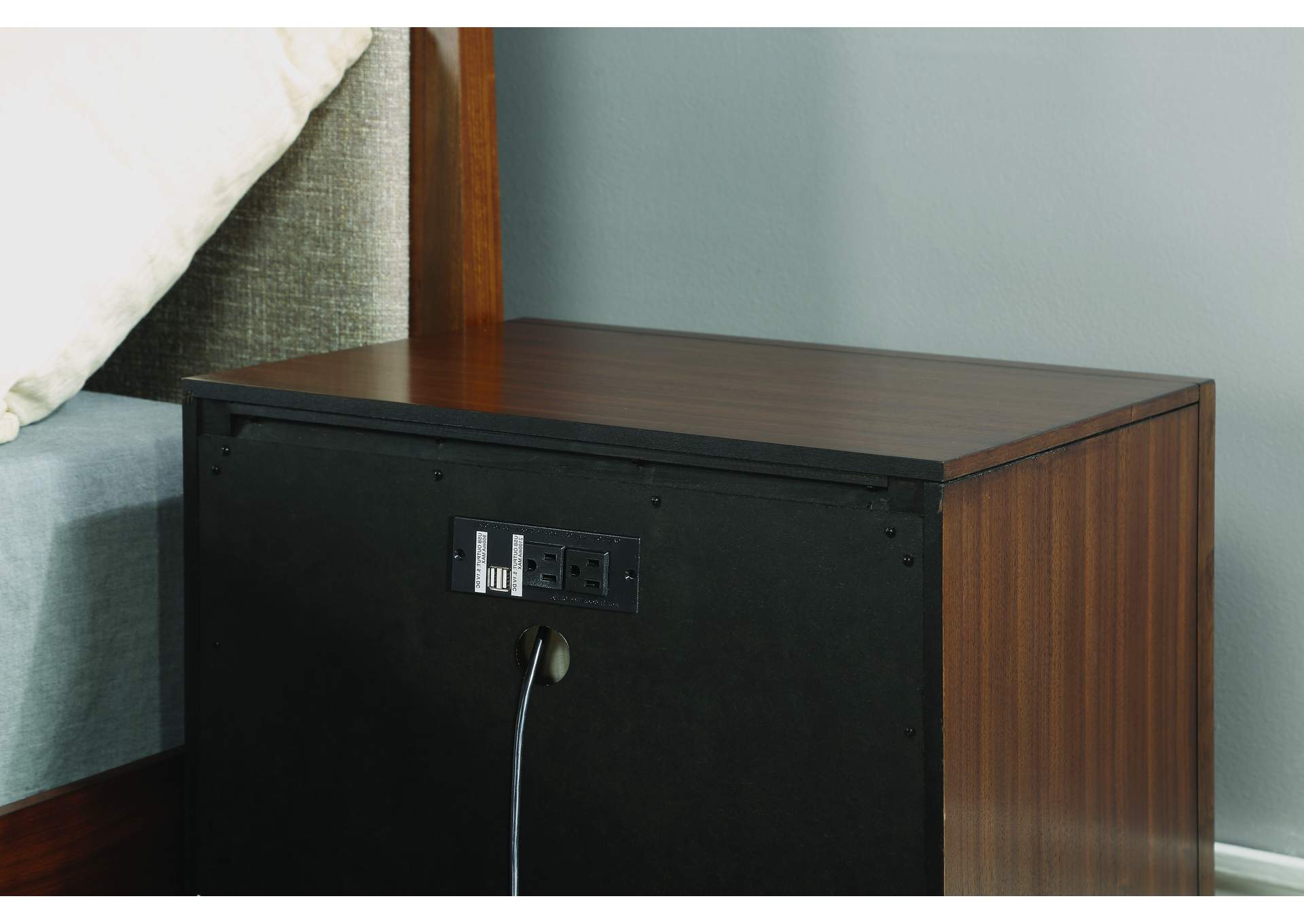 Ludwig Nightstand,Flexsteel