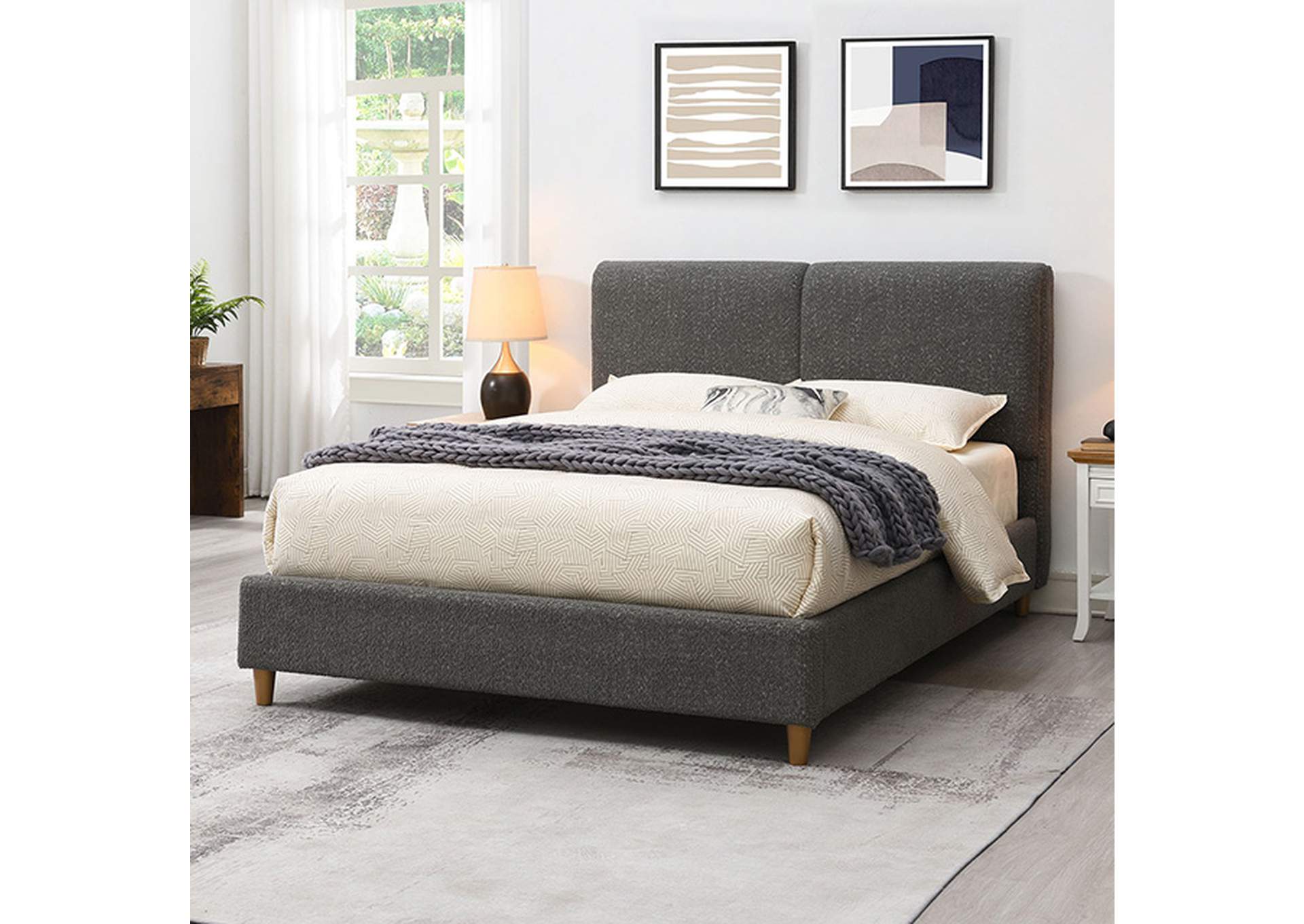 Stavern E.King Bed,Furniture of America