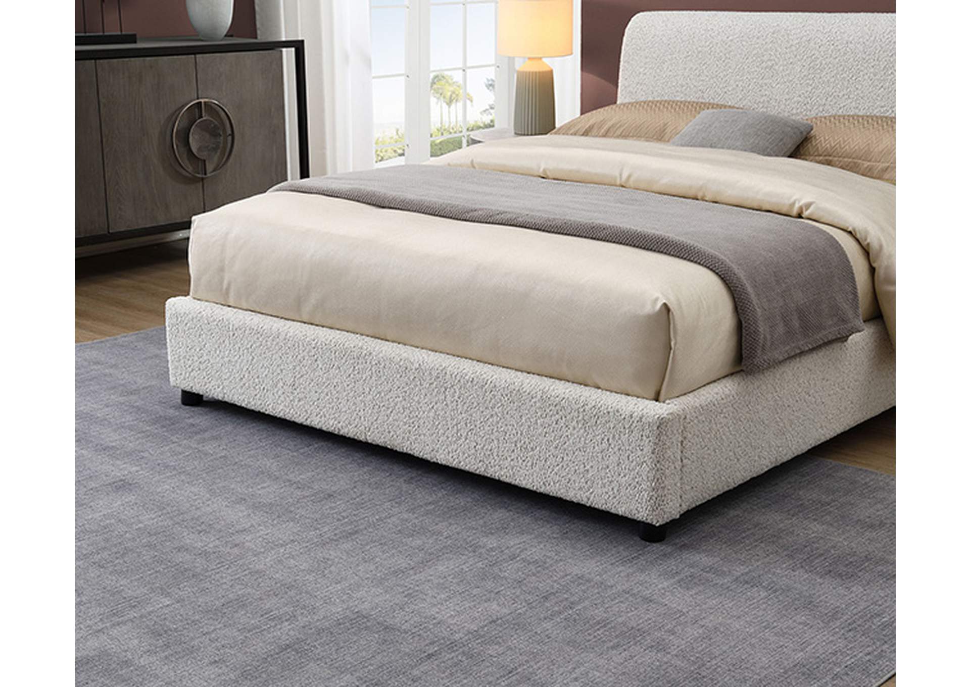 Vertham E.King Bed,Furniture of America