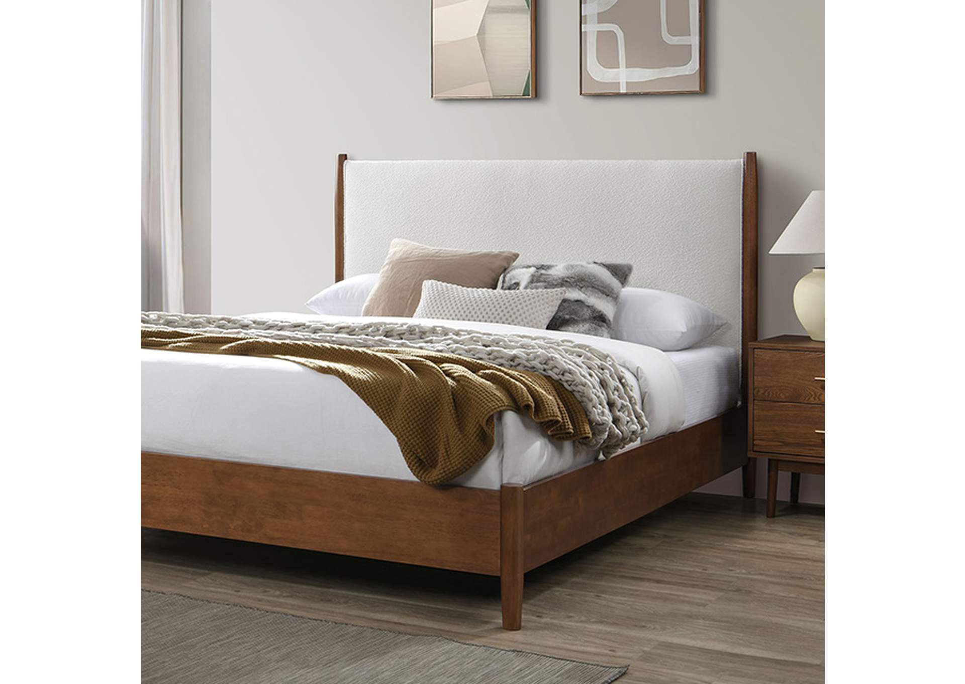 Thusis E.King Bed,Furniture of America
