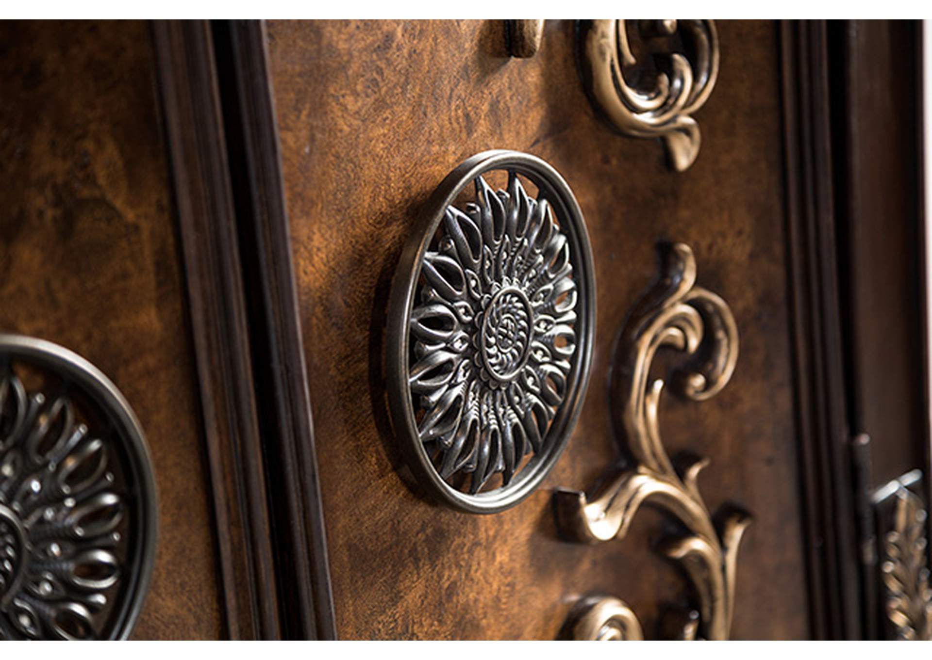 Aquilina Chest,Furniture of America