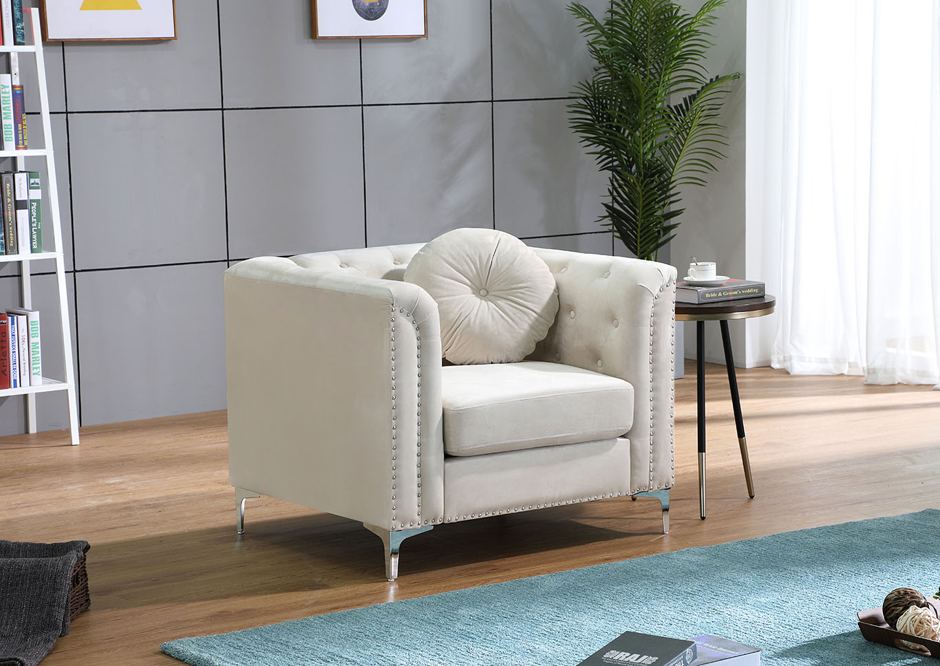 Pompano Ivory Chair,Glory Furniture