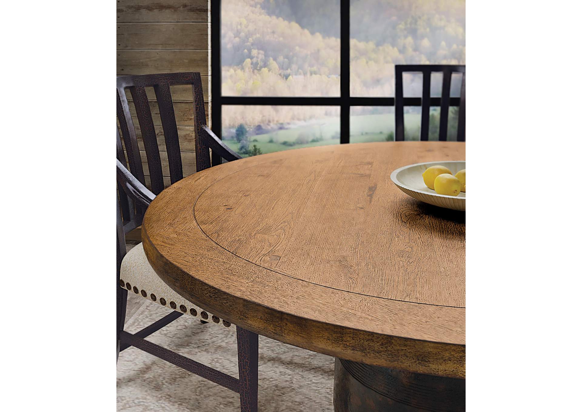 Big Sky Round Dining Table,Hooker Furniture