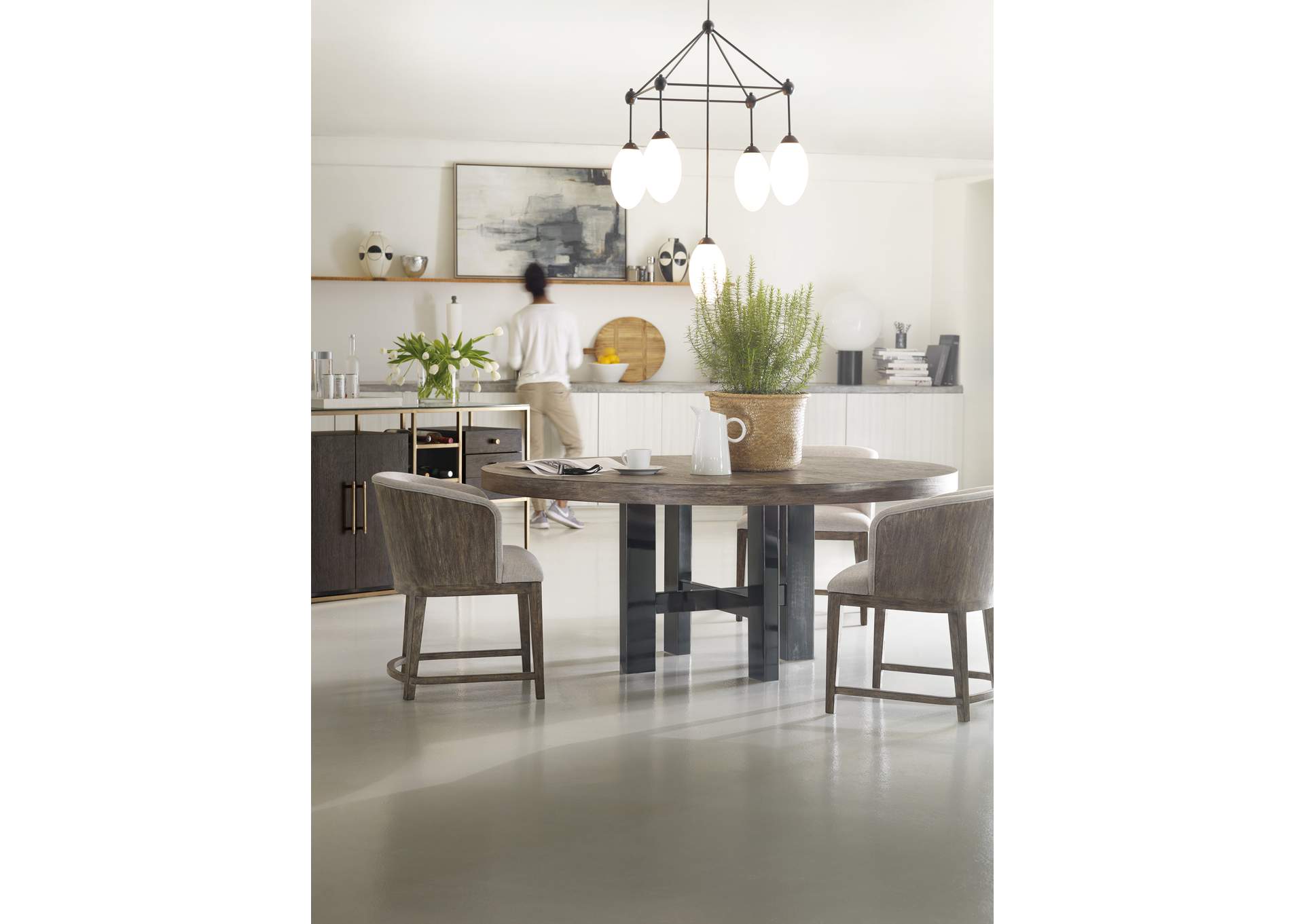 Curata 72In Round Dining Table,Hooker Furniture