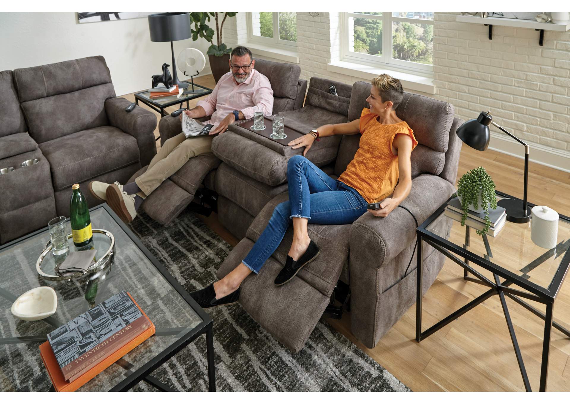 Tranquility Power Headrest Power Layflat Recliner Sofa with Ddt, Cr3 Heat, Massage, Lumbar,Jackson Catnapper